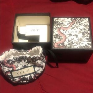 Gucci Black and White Floral Watch Accessory